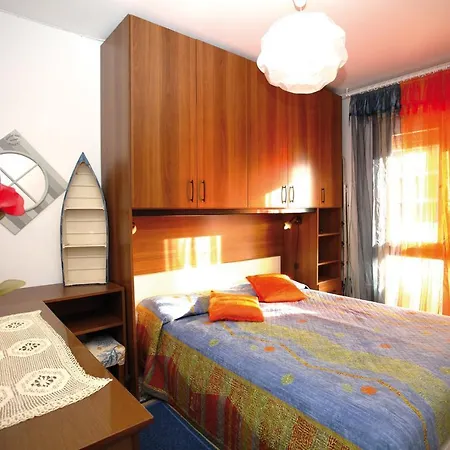 Apartamento In 24556